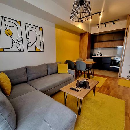 Exclusive & Modern Apartment Skopje Buitenkant foto