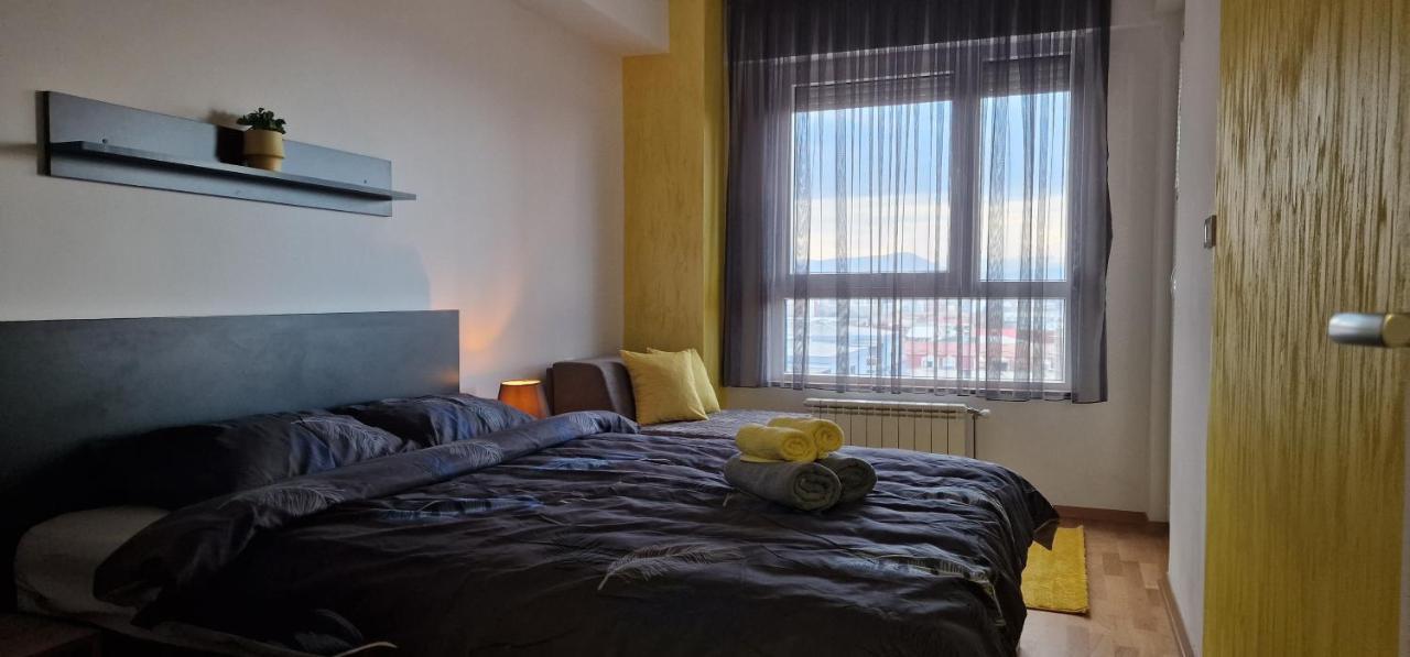 Exclusive & Modern Apartment Skopje Buitenkant foto