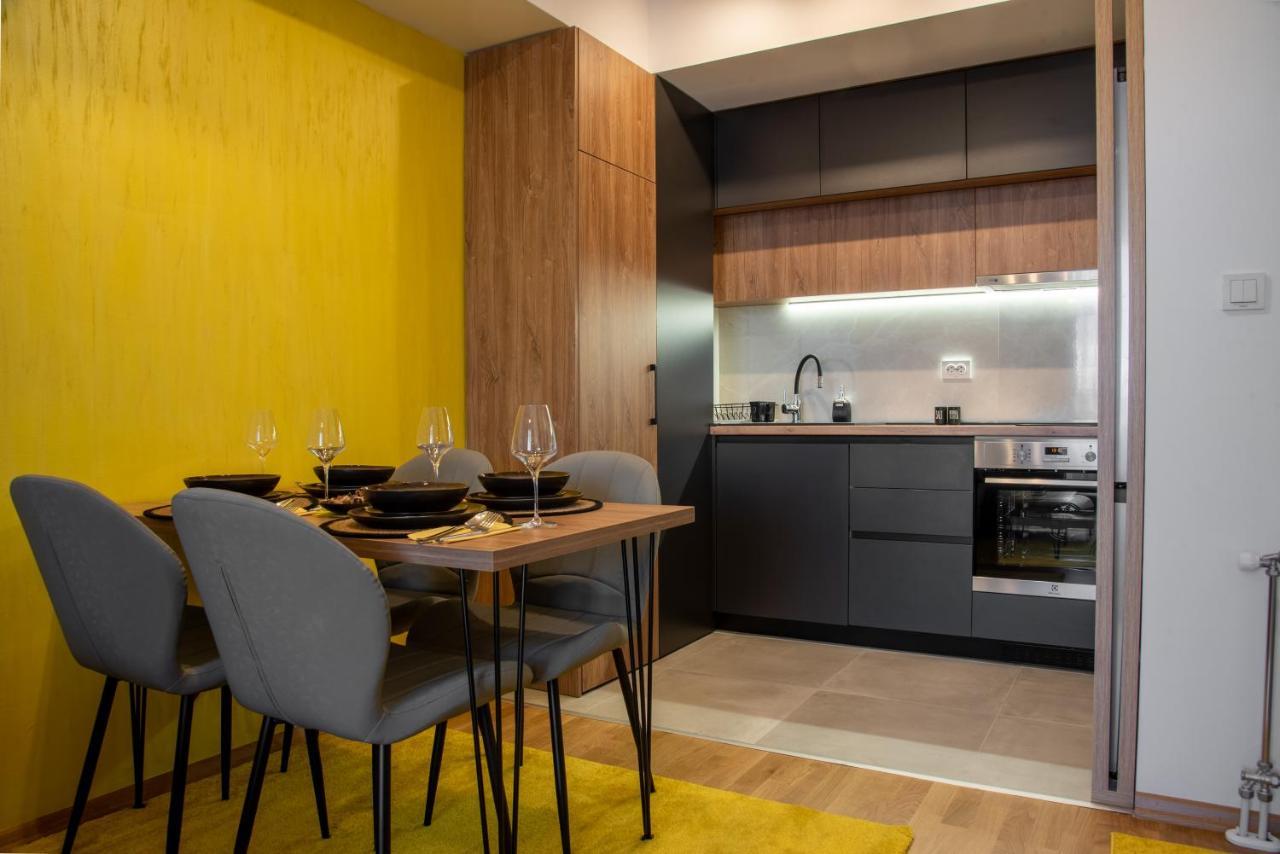 Exclusive & Modern Apartment Skopje Buitenkant foto