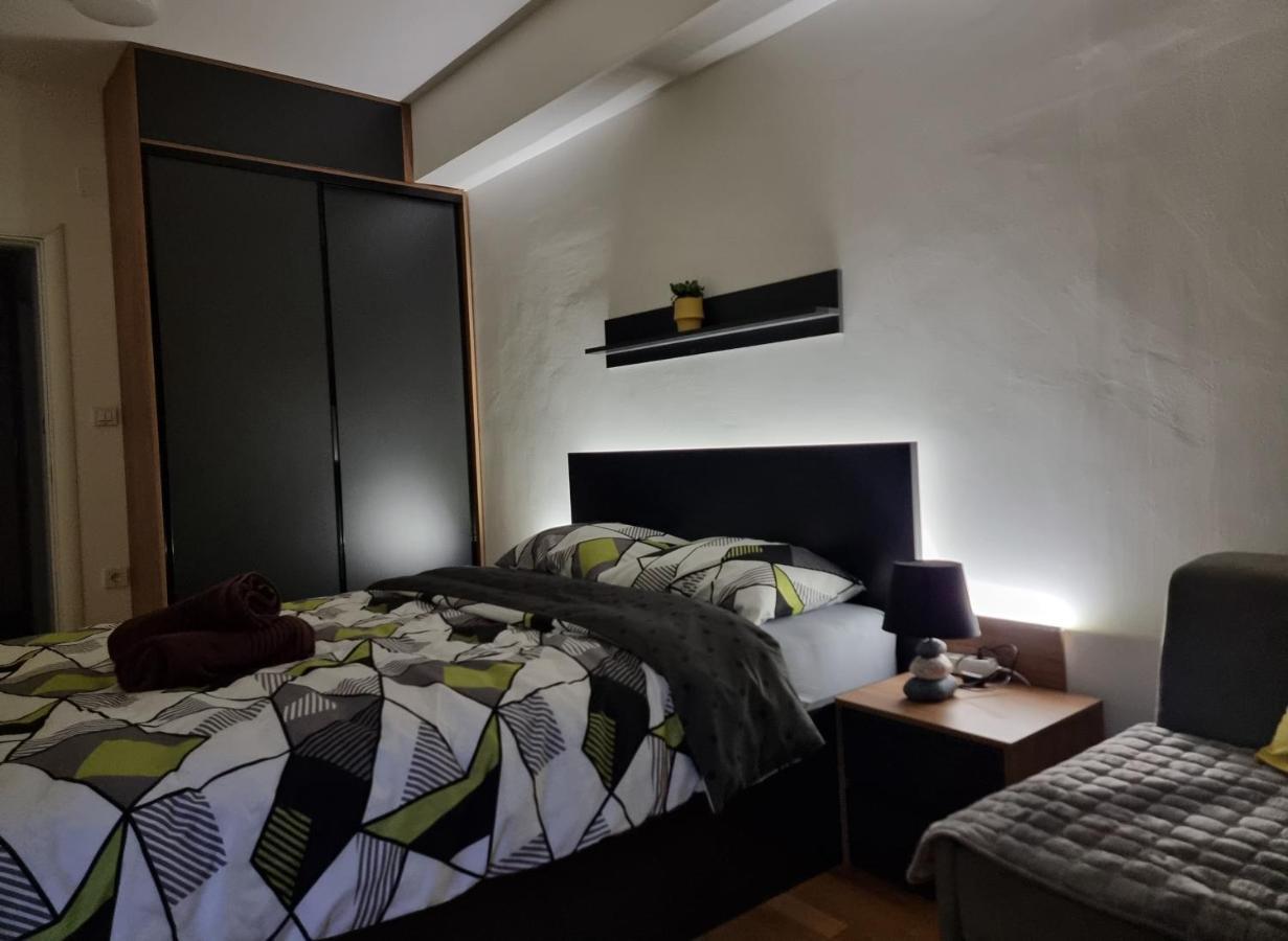 Exclusive & Modern Apartment Skopje Buitenkant foto